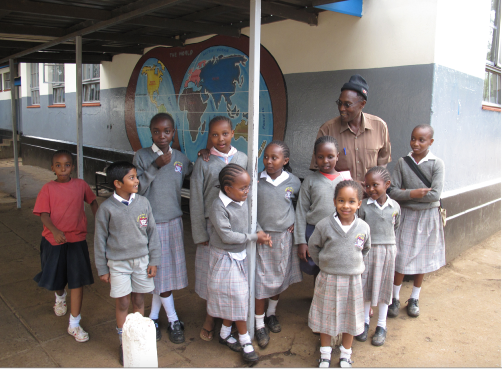 piger på skole i Naiobi