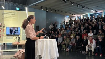 Signe Wenneberg på scenen i DAC